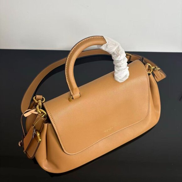 COACH women's SLOUCHY ROGUE handbag size 35.5*21*16 cm - Picture 4 of 8